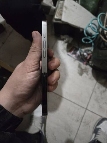 Apple iPhone: IPhone 13 Pro, Б/у, 128 ГБ, Графит, 82 % — 2