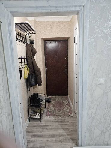 Продажа квартир: 1 комната, 30 м², Хрущевка, 4 этаж, Евроремонт — 10