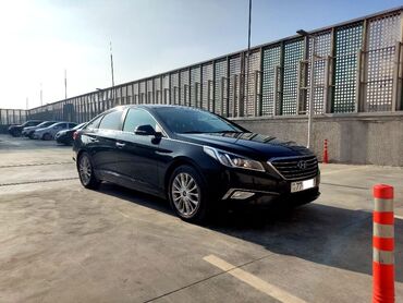 Hyundai: Hyundai Sonata: 1.7 l | 2016 il Sedan