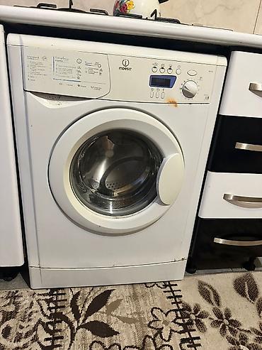 indesit 6 kg: Paltaryuyan maşın Indesit, 6 kq, İşlənmiş, Avtomat, Qurutmasız — 1