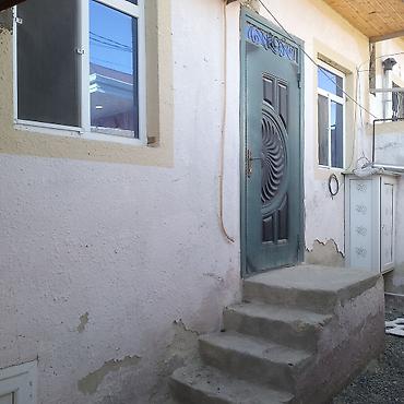 evlər studiya: 55 kv. m, 3 otaqlı, Kombi, Qaz, İşıq — 1