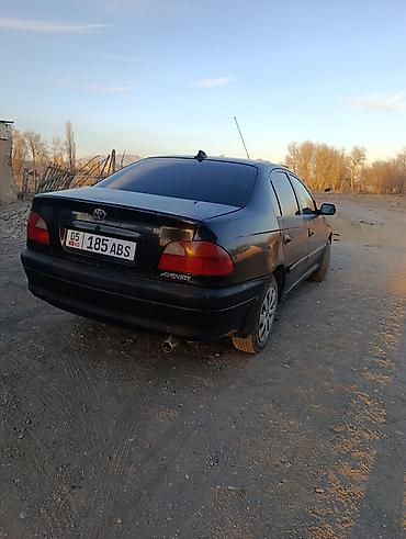 Toyota: Toyota Avensis: 1998 г., Механика, Седан — 3