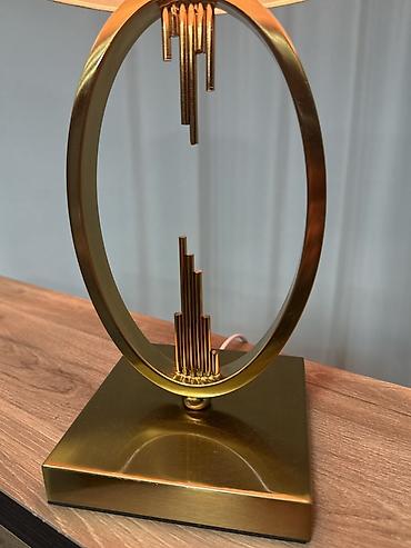 deco dcm48: Настольная лампа в стиле арт-деко - Абажур: цилиндрический — 6