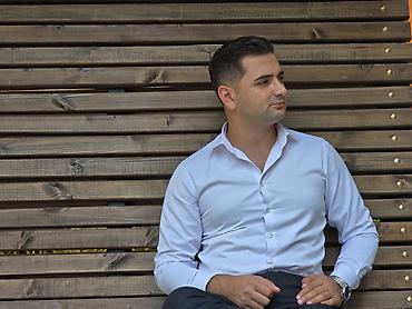 Mühafizə, təhlükəsizlik: Salam. BC kateqoriyalı sürücülük vəsiqəm var. Şəxsi sürücü və — 3
