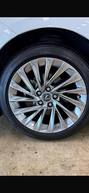 крышка багажника пассат: Lexus ES: 2022 г., Гибрид, Седан — 5