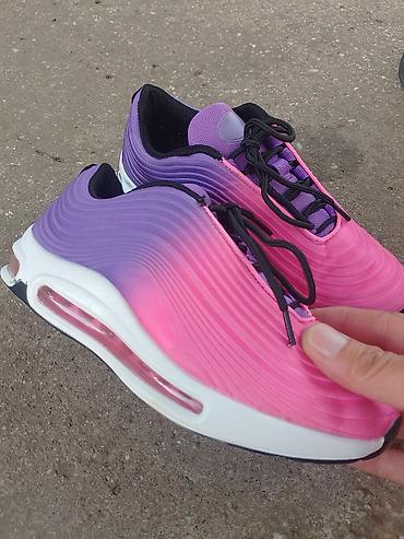 Women's Sneakers and athletic shoes: Patike za trčanje/rekreaciju – roza‑ljubičaste - Dinamičan gradijent — 12