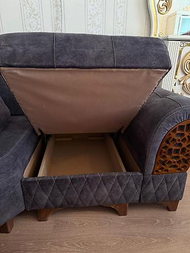 Qonaq otağı dəstləri: * **Divan** – 950 manata alınıb. * **Mebel dəsti** – 10.000 manata — 7
