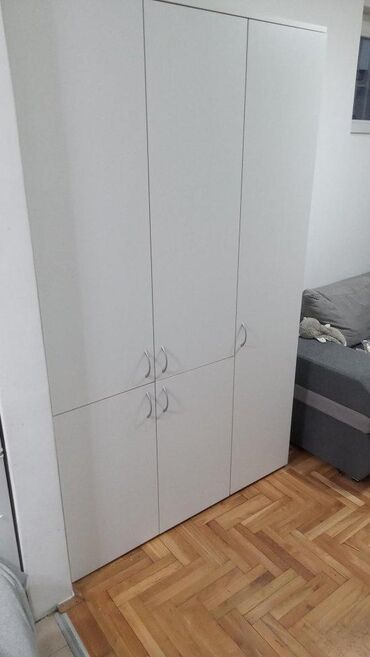 Ormari: Ormar 36 📏 Dimenzije: Visina: 200 cm Širina: 120 cm Dubina: 50 cm — 4