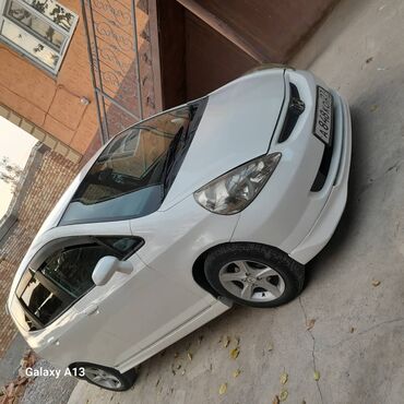 хоннда фит: Honda Fit: 2001 г., 1.3 л, Бензин