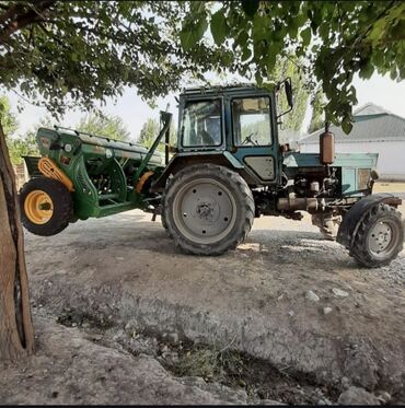 Traktorlar: Traktor Belarus (MTZ) 82, 1992 il, 82 at gücü, motor 2.4 l, İşlənmiş