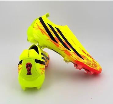 pişikli oyunlar: Butslar Adidas, Yeni — 2