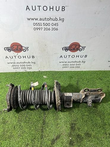 Амортизатор Hyundai Avante AD G4FD 1.6 перед. прав. (б/у)