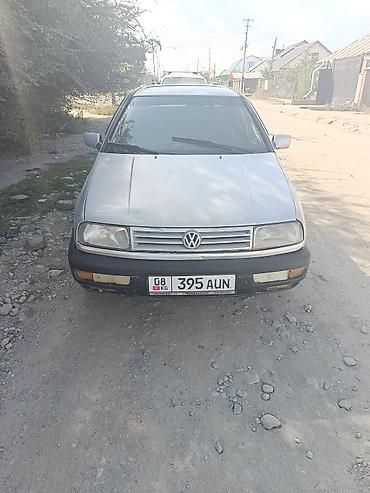 Volkswagen: Volkswagen Vento: 1994 г., 1.8 л, Механика, Бензин, Седан — 5
