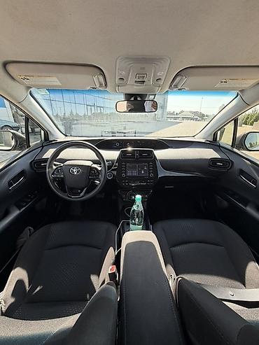 приус 10кузов: Toyota Prius: 2022 г., 1.8 л, Вариатор, Гибрид, Хэтчбэк — 6