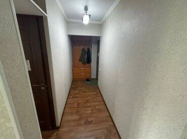 снять квартиру в токмаке запорожская область: 1 комната, 33 м², 104 серия, 1 этаж, Косметический ремонт