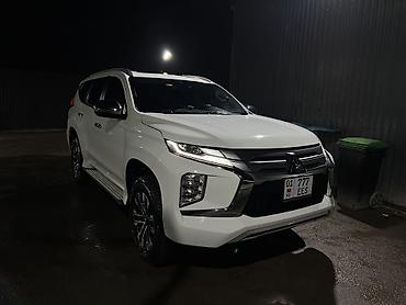 белый салон: Mitsubishi Montero Sport: 2023 г., 3 л, Автомат, Газ, Внедорожник — 1