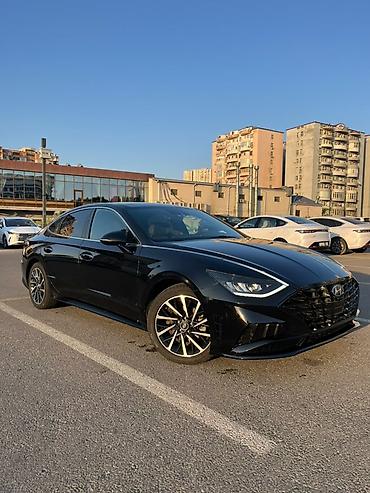 авто базар: Hyundai Sonata – biznes sinfi sedan Xüsusiyyətlər və təchizat: - Qara — 5