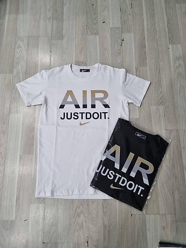 Majice: 03. Muške majice S,M,L,XL,XXL veličine 1 komad 2700 din . 2 komada — 5