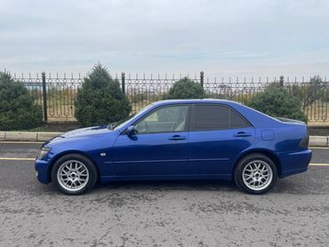 Lexus: Lexus IS: 2000 г., 2 л, Автомат, Бензин, Седан