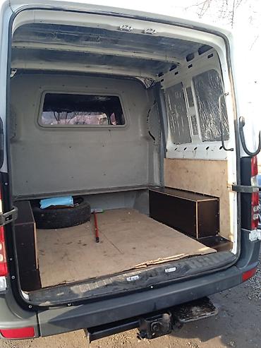 Аренда фургона: Mercedes-Benz Sprinter (W906) — белый грузо-пассажирский фургон — 7