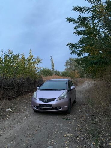 Honda: Honda Fit: 2008 г., 1.3 л, Вариатор, Бензин, Хэтчбэк