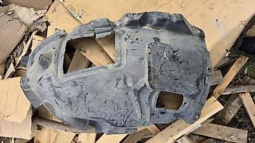 menjac lada niva: LEVO POTKRILO F20 ZA BMW 114, 116, 118 . | BMW 1 prednje levo — 5
