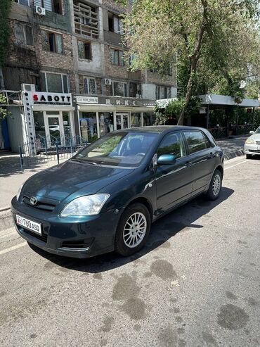Toyota: Toyota Corolla: 2005 г., 1.6 л, Механика, Бензин, Хэтчбэк