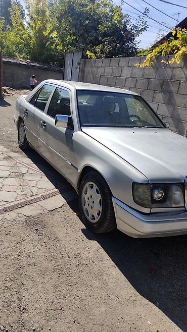 Mercedes-Benz W124: 1990 г., 2.3 л, Автомат, Бензин, Седан
