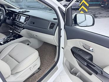 Kia: Kia Carnival: 2017 г., 2.2 л, Автомат, Дизель, Минивэн — 6