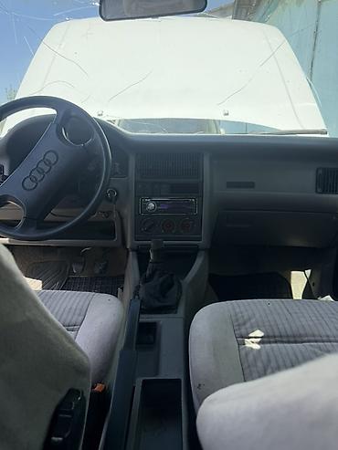 авто мотор: Audi 80: 1989 г., 1.8 л, Механика, Бензин, Седан — 10