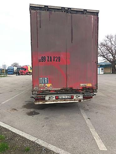 yuk maşnı: DAF XF dartqı (traktor) və tentli qoşqu • Marka/model: DAF XF • — 9