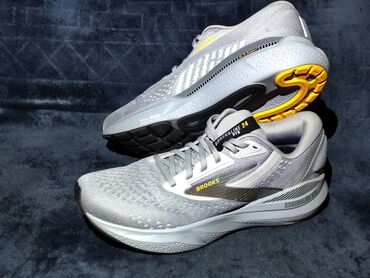 Кроссовки и спортивная обувь: Мужские кроссовки, 42.5, Brooks, Новый, Самовывоз, Бесплатная доставка, Платная доставка at lalafo.kg — 10 Кроссовки и спортивная обувь: Мужские кроссовки, 42.5, Brooks, Новый, Самовывоз, Бесплатная доставка, Платная доставка — 10