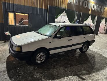 терано 1: Volkswagen Passat: 1990 г., 1.8 л, Механика, Бензин, Универсал