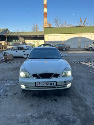 daewoo winstorm: Daewoo Nubira: 2000 г., 1.5 л, Механика, Бензин, Седан