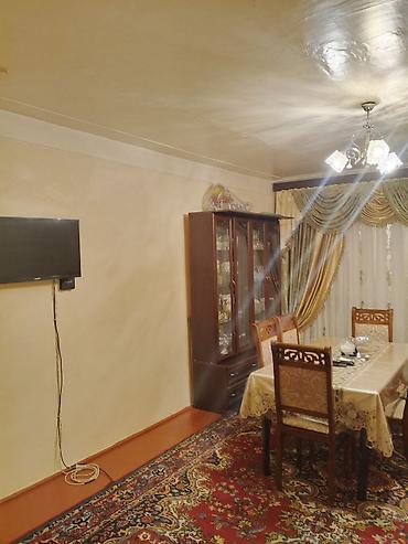 ismayilli ev satilir: Şirvan, 3 otaqlı, Köhnə tikili, 59 kv. m — 1