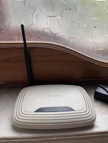modem router: Modem Router, fiber optik xetti destekleyir