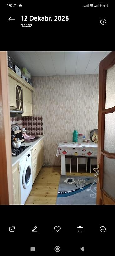 nzs qesebesinde 3 otaqli ev type 1: Digahda 3 sotun içərisində 3 otaqlı ev təcili satılır. Evdə əşyalar — 6