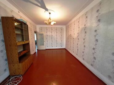 Köhnə tikili: Bakı, Bakıxanov qəs., 3 otaqlı, Köhnə tikili, m. Neftçilər, 80 kv. m — 12