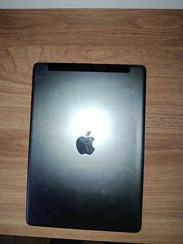 macbook pro 2011: Apple iPad planşet - Model: iPad (Touch ID düyməsi olan klassik — 3