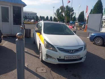 двигатель 1 7: Hyundai Solaris: 2016 г., 1.4 л, Бензин, Седан