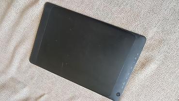 Tableti: Android tablet 10,1” – microUSB, microSD, 3.5 mm, prednja kamera - — 2