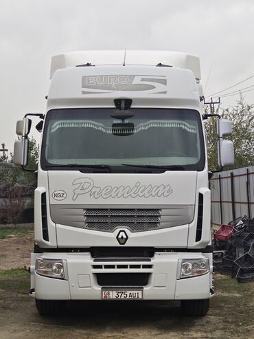 двигатель бтр: Сүйрөгүч, Renault, 2012 г.