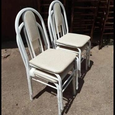 Stullar: Kafe cayxana ücün. 13manatdan başlayır. 20man qeder. Stol stul desti — 23