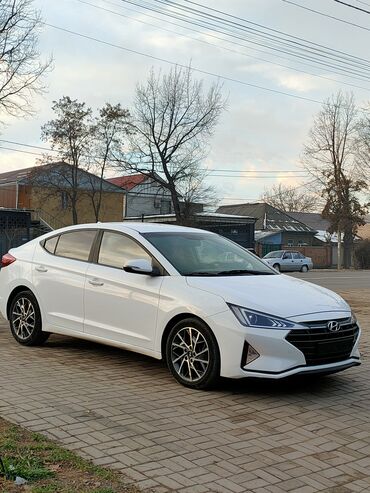 Hyundai: Hyundai Avante: 2019 г., 1.6 л, Вариатор, Бензин, Седан — 3