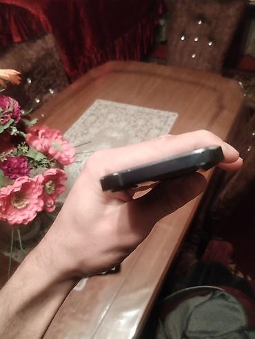 Apple iPhone: IPhone 12 mini, Qara, Face ID — 6