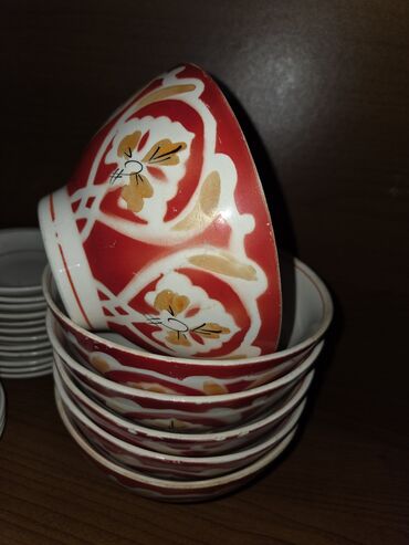 Digər süfrə qabları: Salam. mehsuallarin coxusu iwlenmeyib hec. hamisini birlikde de sata — 8