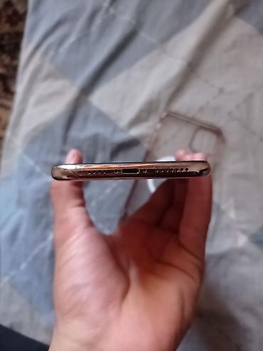 iphone 16 max: IPhone 11 Pro Max, 256 ГБ - Цвет: золотой - Экран 6.5", OLED Super — 4