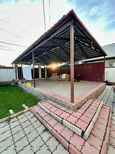 Продажа коттеджей и домов: ПРОДАЕТСЯ ДОМ🏡 В ж/м Учкун, по улице Шабдан Баатыра, на первой линии — 3