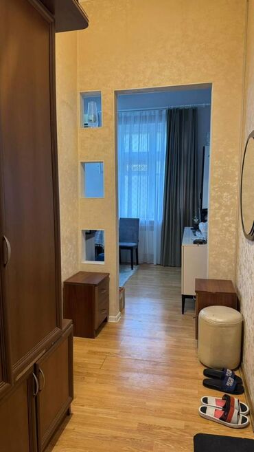 Uzunmüddətli kirayə mənzillər: Nizami Rayonu Neftçilər Metrosu 2 otaq. Mərtəbə - 3/1 Otaq sayı - 2 -da lalafo.az — 5 Uzunmüddətli kirayə mənzillər: Nizami Rayonu Neftçilər Metrosu 2 otaq. Mərtəbə - 3/1 Otaq sayı - 2 — 5