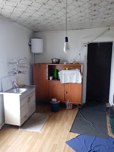 Продажа коттеджей и домов: Продаётся частный дом с большим двором и хозяйственными постройками — 10